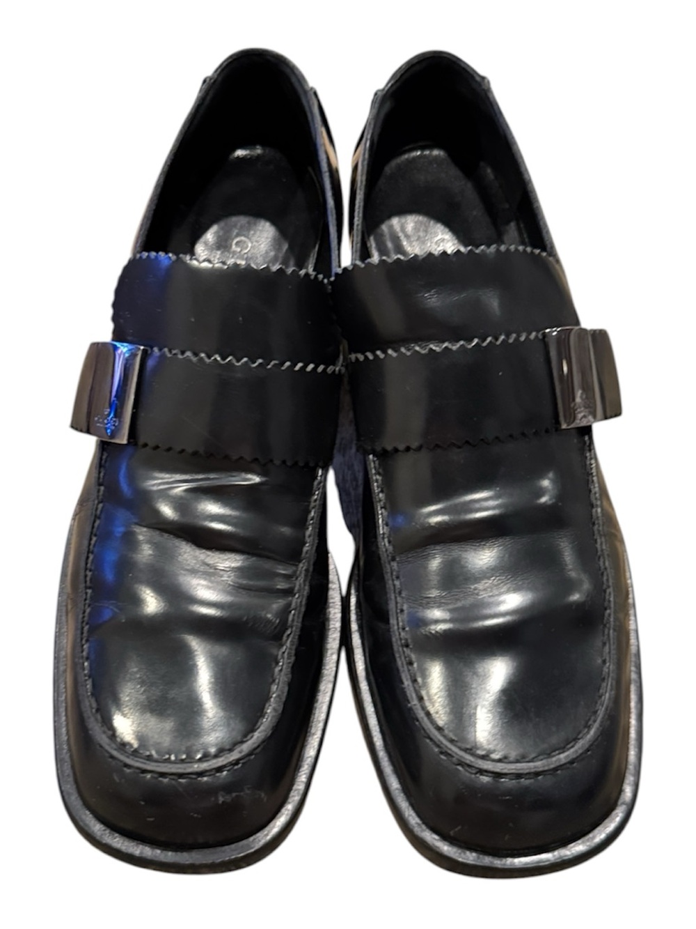 Gucci Black Leather Women’s Loafers Size 8 Medium.